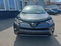XLE Trim All Wheel Drive Sunroof Back Up Camera Heated Seats Heated Steering Wheel Power Liftgate Bl... (image 7)