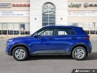 Cloth | Heated Seats | Heated Wheel | Cruse Control | Bluetooth | Clean Carfax |This Hyundai Venue b... (image 1)