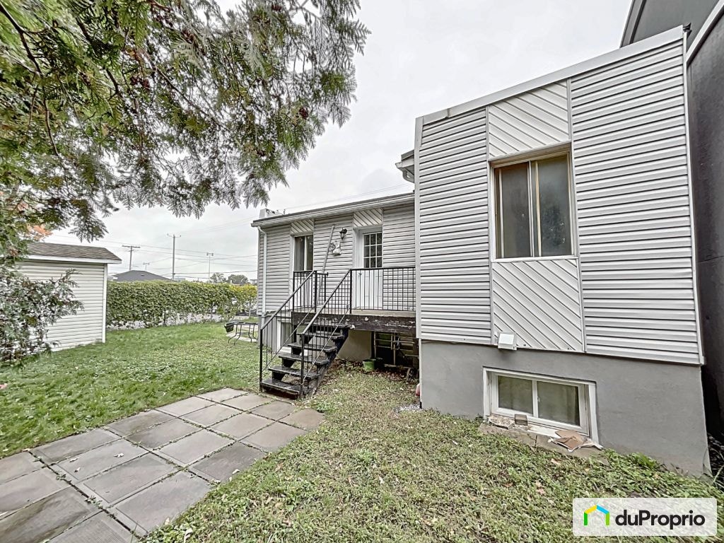$572,500 - Quadruplex for sale in Longueuil (Vieux-Longueuil) — photo 3