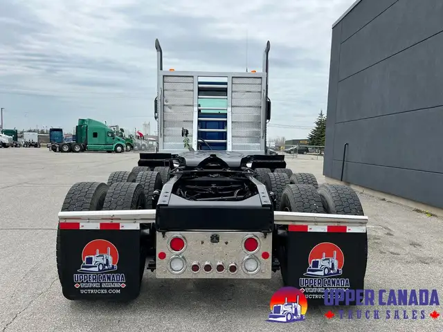 2024 Western Star 49X Tri-Drive in Heavy Trucks in Saskatoon - Image 5