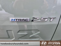 2024 Hyundai Santa Cruz Ultimate in Sage Grey with only 25,633 km. This vehicle offers the perfect b... (image 5)