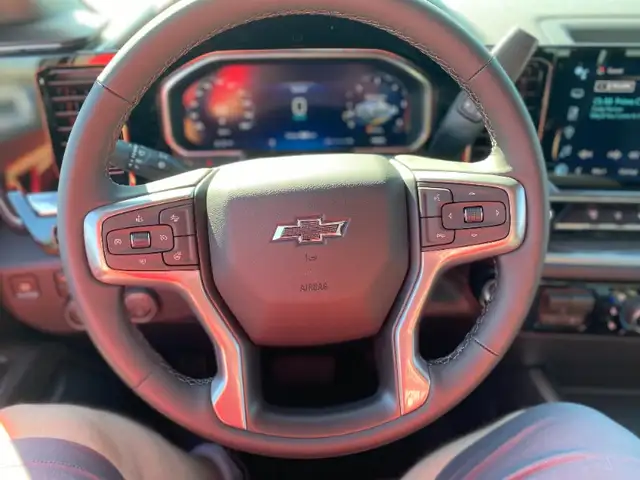 2026 Chevrolet Traverse RS Leather|Heated & Cooled Seats|Sunroof in Cars & Trucks in Red Deer - Image 5