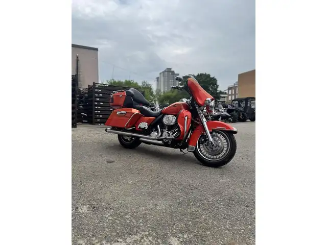 2012 Harley-Davidson Electra Glide Ultra Limited SALE $9999.00 in Street, Cruisers & Choppers in Kitchener / Waterloo - Image 4