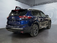 The 2024 Nissan Rogue Platinum AWD blends upscale design, modern technology, and intelligent all-whe... (image 4)