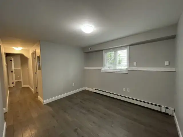 3 bedroom apartment, walking distance to SLC 1-37 Churchill in Long Term Rentals in Kingston - Image 4