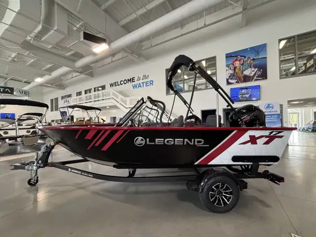 2026 Legend 17 XT Sport Package in Powerboats & Motorboats in Sudbury - Image 2
