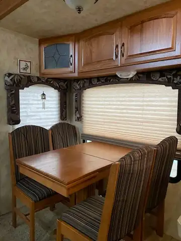 2011 Coachmen BROOKSTONE in Travel Trailers & Campers in Regina - Image 8