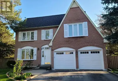 Location, Location, Sun-FILLED, Walk out basement apartment Mordan 2000 Sq, One Large BedroomWith W/...
