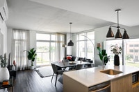 Préparez-vous à être enchanté aux Appartements Le James. Sa multitude de commodités vous attend! Typ... (image 6)
