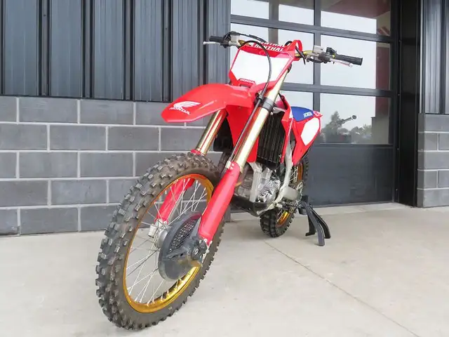 2023 Honda CRF450R Special Edition in Dirt Bikes & Motocross in Cambridge - Image 5