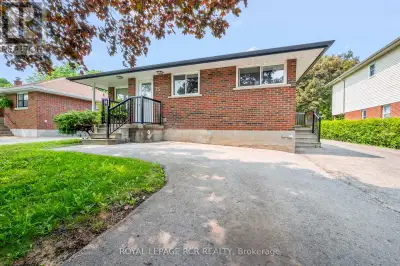 UPPER - 73 ELIZABETH STREET Orangeville, Ontario