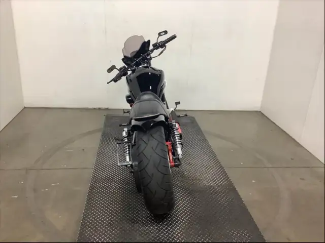 2004 HARLEY-DAVIDSON VRSCB V-ROD in Street, Cruisers & Choppers in City of Toronto - Image 10