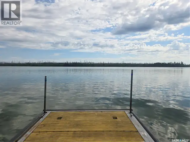 12 Lakeview DRIVE Northern Admin District, Saskatchewan in Houses for Sale in Meadow Lake - Image 37