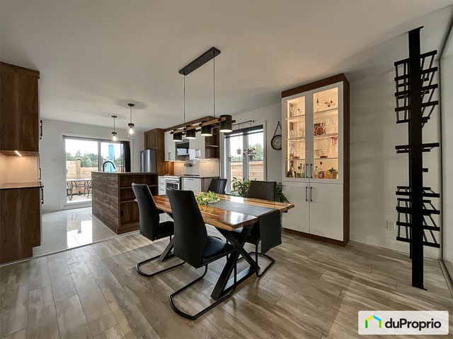 $664,000 - Bi-Level for sale in Beaumont — photo 2