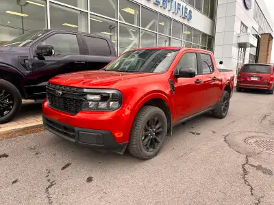 Superbe Maverick offert en version XLT incluant le 2.0L Ecoboost, la traction intégrale, les sièges...