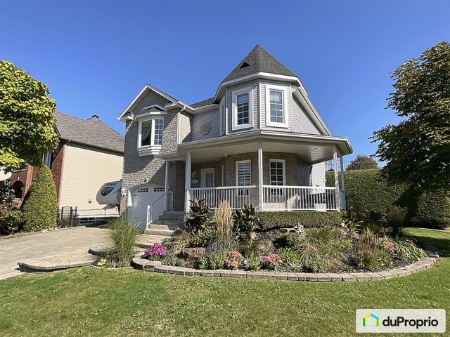 $865,000 - 2 Storey for sale in Chambly — photo 1