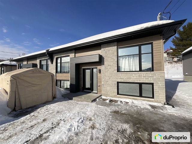 $555,000 - Duplex for sale in Brownsburg-Chatham — photo 2
