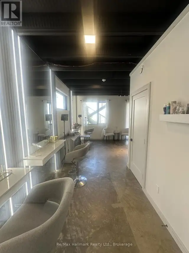 400 - 155 THIRTIETH STREET Toronto (Alderwood), Ontario in Commercial & Office Space for Rent in Mississauga / Peel Region - Image 6