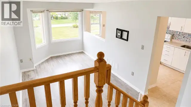 10 HOLBORN Court Unit# 38 Kitchener, Ontario in Houses for Sale in Kitchener / Waterloo - Image 22
