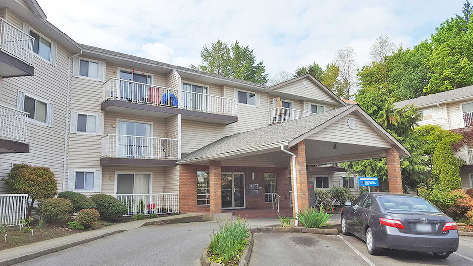 Mill Lake Apartment For Rent | Mount View Terrace in Long Term Rentals in Abbotsford