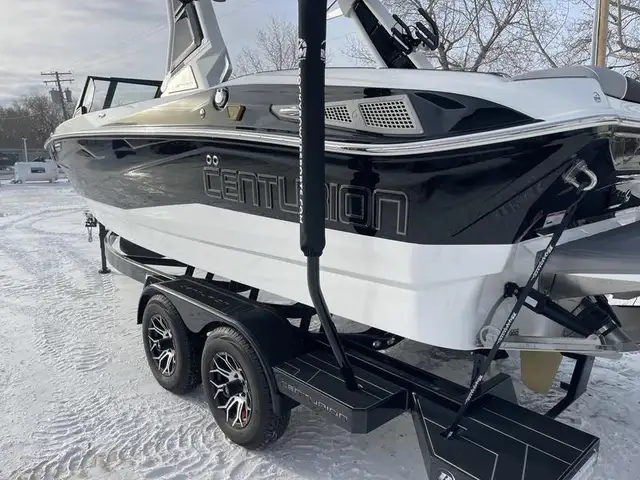 2026 Centurion Nv213 in Powerboats & Motorboats in Saskatoon - Image 6