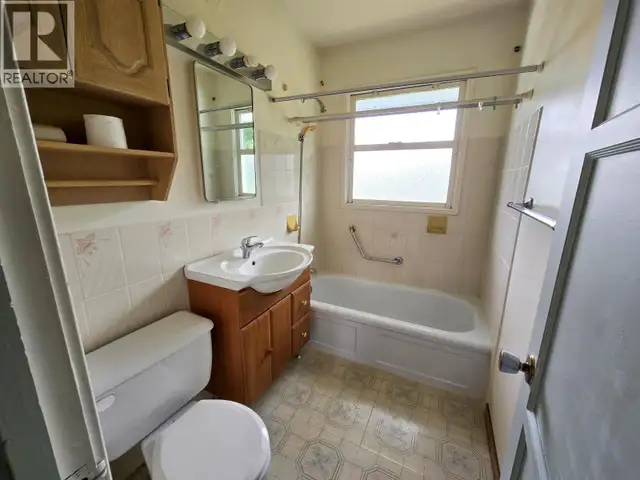 99 MALLARD STREET Kitimat, British Columbia in Houses for Sale in Kitimat - Image 6