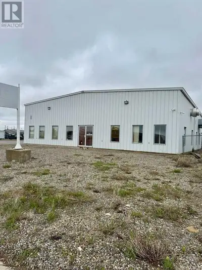 Explore the possibilities with this large office building for lease in the thriving Imperial Close a...