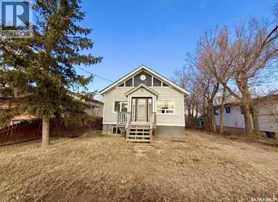 This 1929 raised bungalow with a basement suite offers a great opportunity for homeowners or investo...