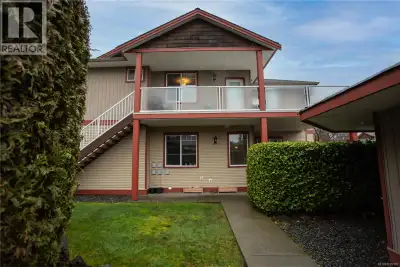 Rentals allowed. Bright upper-level ocean-view townhome with 3 bedrooms and 2 full bathrooms. The op...