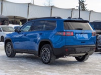 This Jeep Cherokee has a dependable Intercooled Turbo Gas/Electric I-4 1.6 L/98 engine powering this... (image 5)