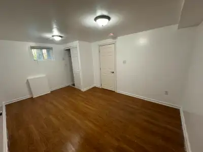 Large Basement Room at the intersection of Markham Road and Kingston Road • Large Room with Separate...