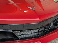 E-Ray - 6.2L v8 - 0 to 60 in 2.5 seconds - Carbon Cermaic Brakes - 14 Speaker Bose Performance Sound... (image 7)