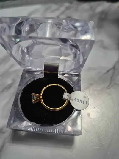 NEW GOLD COLORED RING SIZE 7, View more