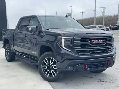 AMVIC Licensed Dealer 13.4 Diagonal GMC Premium Infotainment | Duramax 3.0L Turbo-Diesel | Technolog...