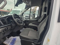 Perfect Auto T150 - 130 WHEEL BASE - MEDIUM ROOF - 4 BRAND NEW TIRES - 3.5 L GAS - BACK UP CAMERA -... (image 4)