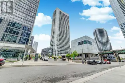 3312 - 75 QUEENS WHARF ROAD Toronto (Waterfront Communities), On