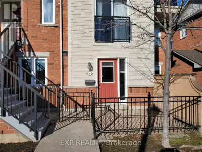 70 - 4620 GUILDWOOD WAY Mississauga (Hurontario), Ontario