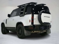 This 2023 Land Rover Defender 90 X-DYNAMIC is s a local Ontario vehicle with a clean Carfax report a... (image 4)