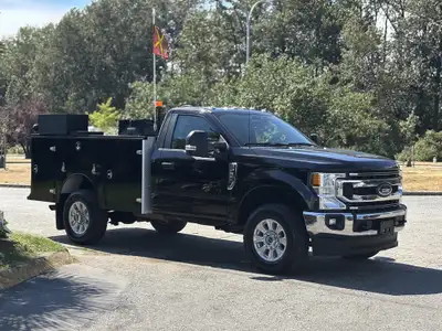 2022 FORD F-350 Trailer Hitch Exterior Cabinets With Shelving Backup Camera Power Locks/Windows/Mirr...