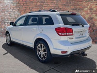 Only 126,001 Miles! Ward's 10 Best Engines. This Dodge Journey has a durable Gas/Ethanol V6 3.6L/220... (image 2)