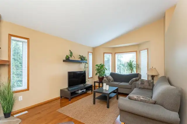 130 Norcross Crescent Winnipeg, Manitoba62864390532483123