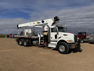 1 Owner LOW KM 2014 Peterbilt 382 Picker Crane Truck with Altec AC23-95B Stiff Boom Over $18k in wor...
