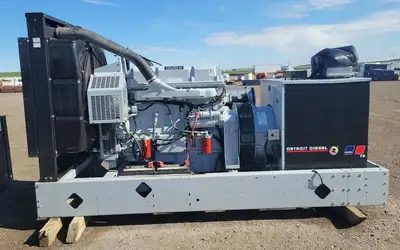 Only 684 Hrs Visit www.globalpower.ca for larger photos and more details! Hours: 684 Fuel: Diesel kW...