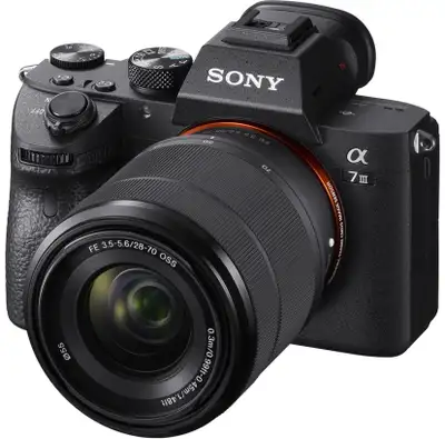 Sony a7iii new comes with 70mm lens. Mint! no dents no scratches. Great full frame camera. For both...