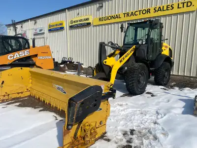74hp, Hi Speed, Ride control, HVAC, stereo , hyd ssl qtach, snow tires , HLA snow bucket , Metal Ple...