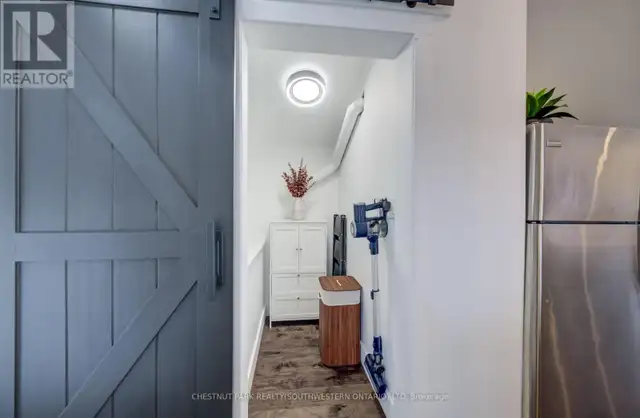 19 CEDAR STREET Cambridge, Ontario in Houses for Sale in Cambridge - Image 20