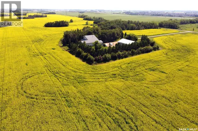 PRIME INVESTMENT LAND Corman Park Rm No. 344, Saskatchewan in Land for Sale in Saskatoon - Image 2