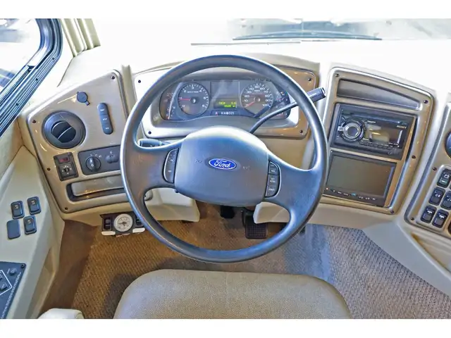 2015 Coachmen Encounter Classe A VR / RV FULL PAINT 3 Extensions in RVs & Motorhomes in Laval / North Shore - Image 30