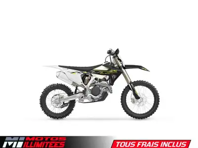 .Appelez-nous pour connaître l'emplacement réel de ce véhicule (Motos Illimitées Terrebonne ou Ducat...