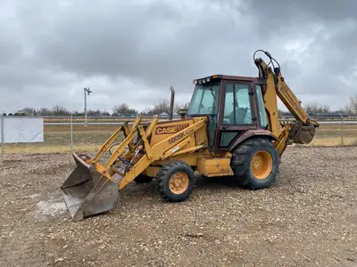 This item(s) are selling by Online Timed Auction Equipment Consignment Auction Bidding Opens: 9 AM -...